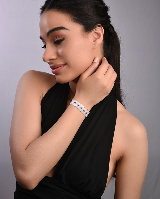 Pearl, Diamond and Blue sapphire bracelet